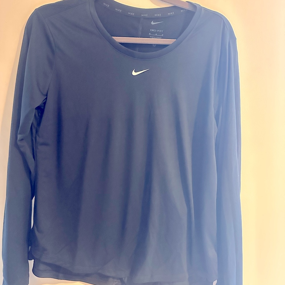 Nike One Classic DriFIT Long Sleeve Top